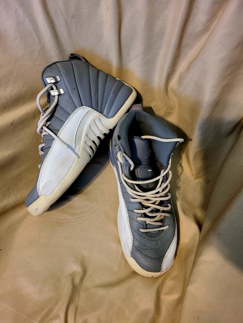 JORDAN 12 RETRO 6Y SNEAKERS
